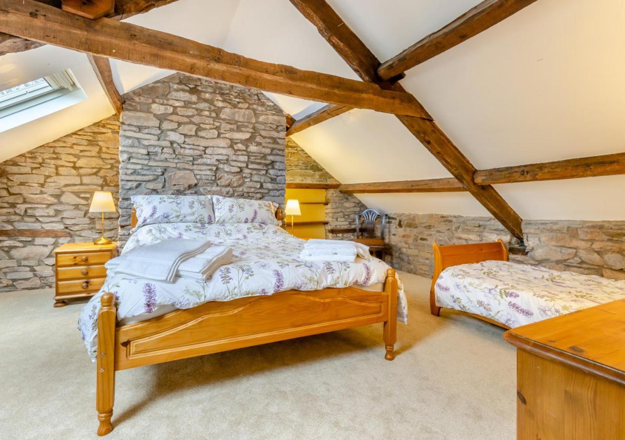 Castell Madoc Cottages Lower Chapel Екстериор снимка